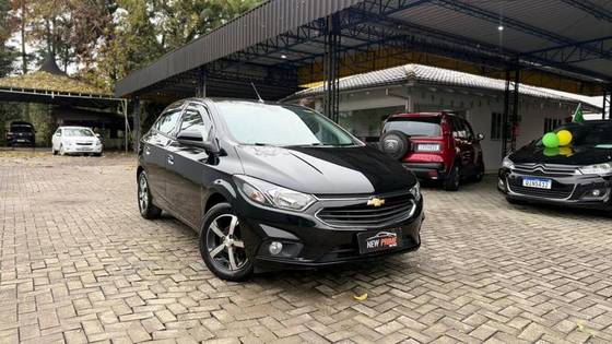 CHEVROLET ONIX 1.4 MPFI LTZ 8V FLEX 4P MANUAL